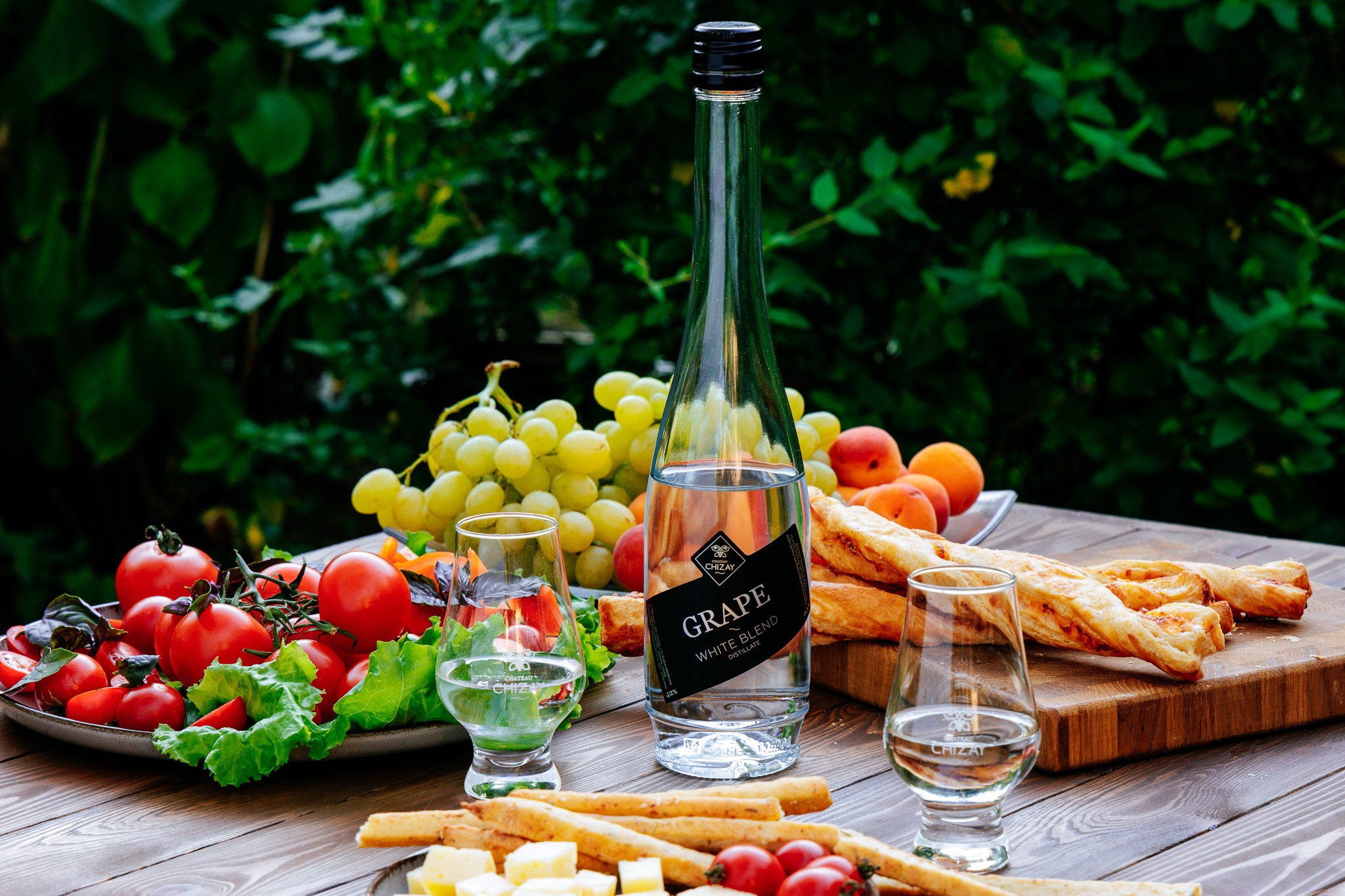 міцний напій з винограду винний дистилят Grape White Blend