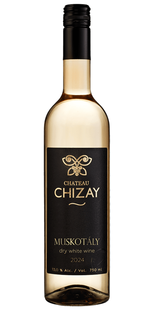 Muskotály, white dry wine from Muscat Ottonel grapes - Chateau Chizay